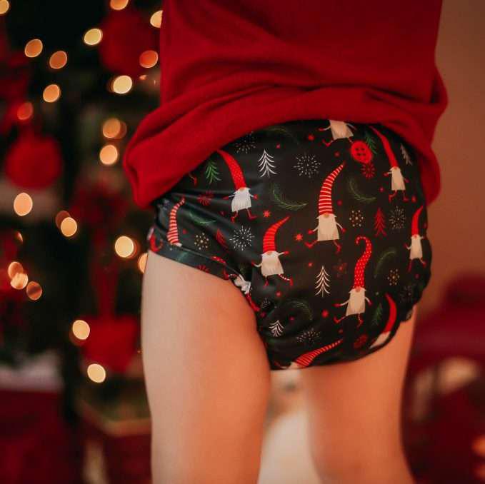 Button Diapers Newborn Wrap Nappy 7-15lbs-All in Two Nappy-Buttons-Gnome for Christmas-The Nappy Market