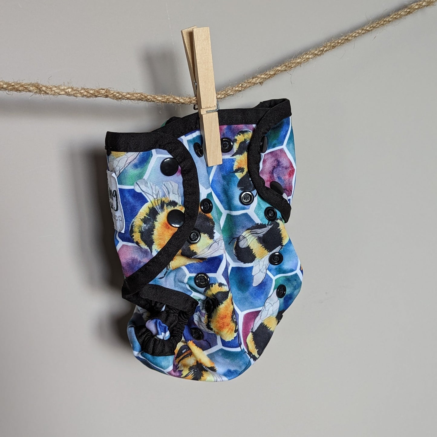 Seedling Baby Comodo Wrap-Wrap-Seedling Baby-Bees Black-The Nappy Market