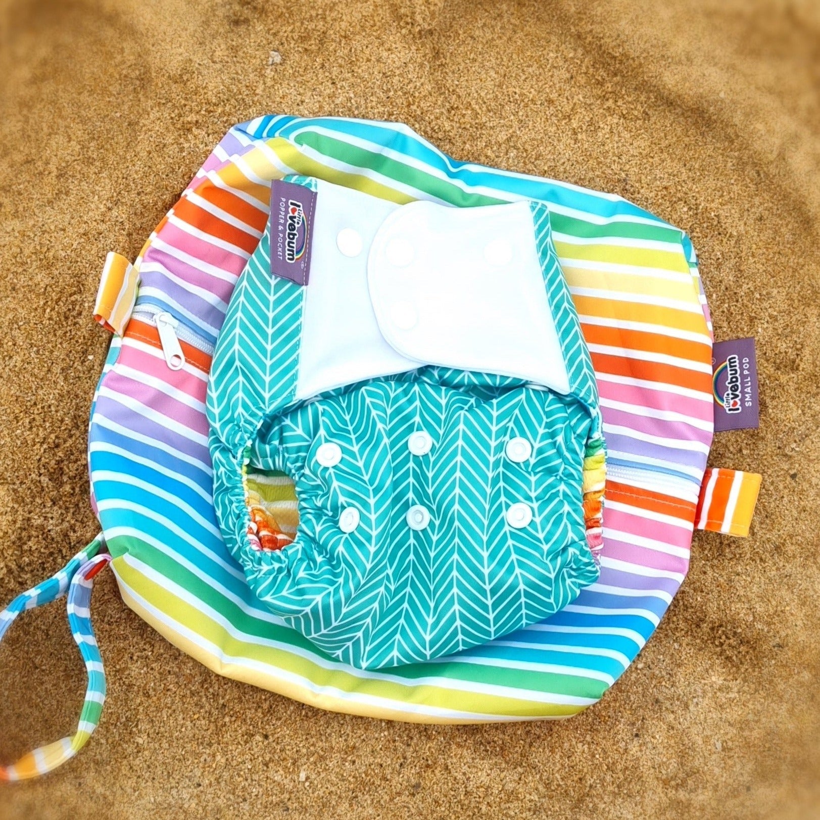 Little Lovebum Small Nappy Pod Wet Bag1